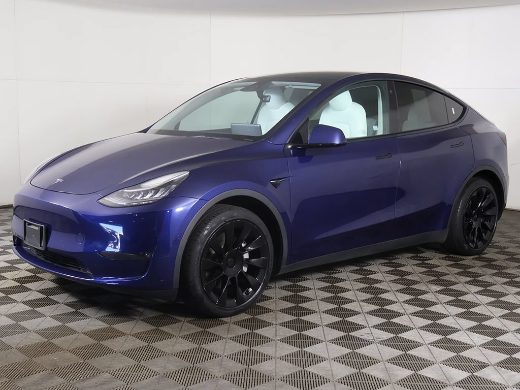 Used 2022 Tesla Model Y Long Range AWD/4WD image 6