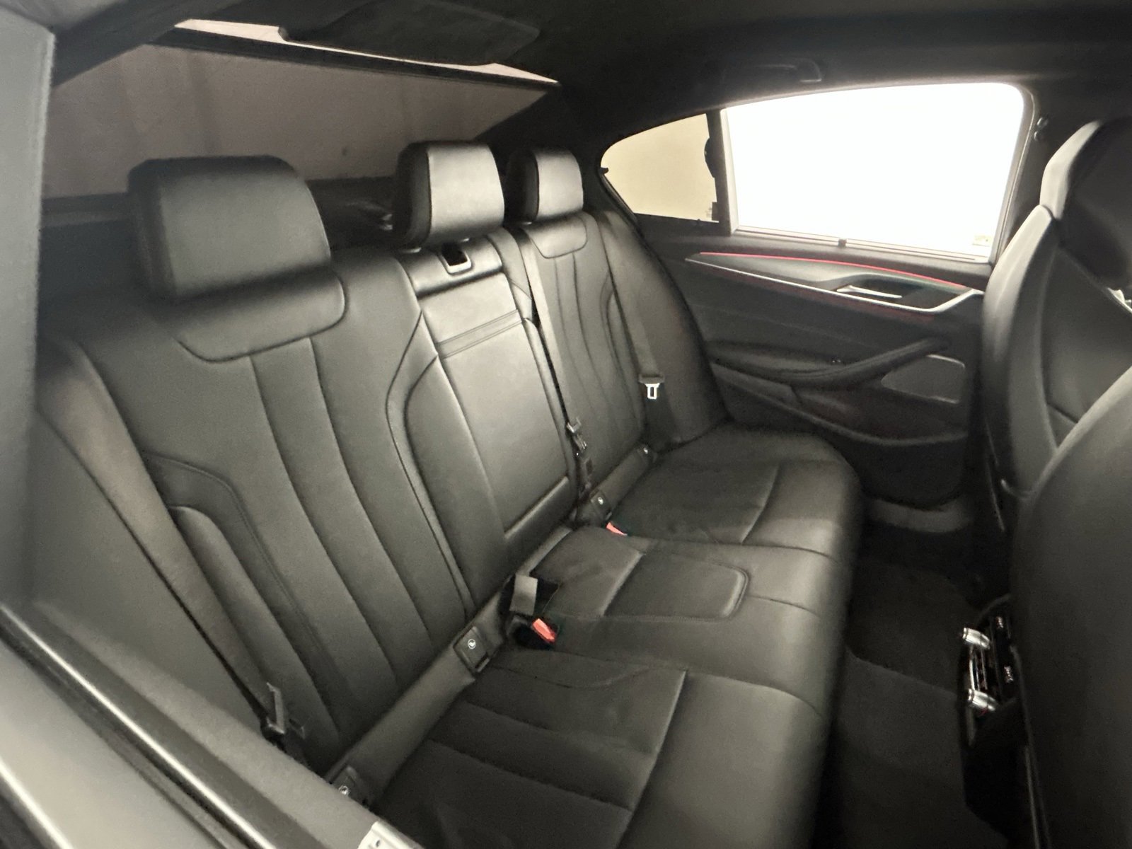 Used 2023 BMW M5 Base w/ Executive Package image 41