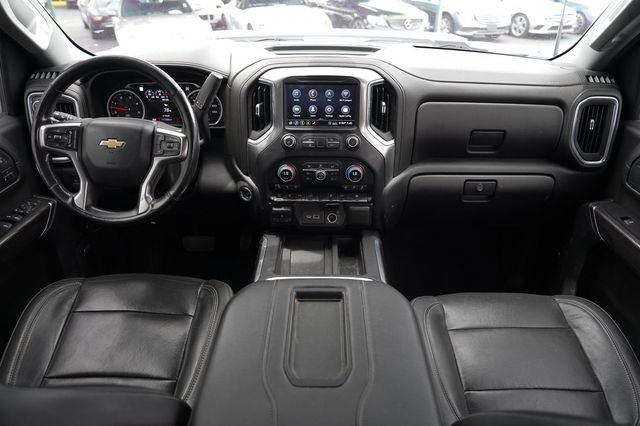 Used 2020 Chevrolet Silverado 3500 LTZ w/ LTZ Plus Package AWD/4WD image 2