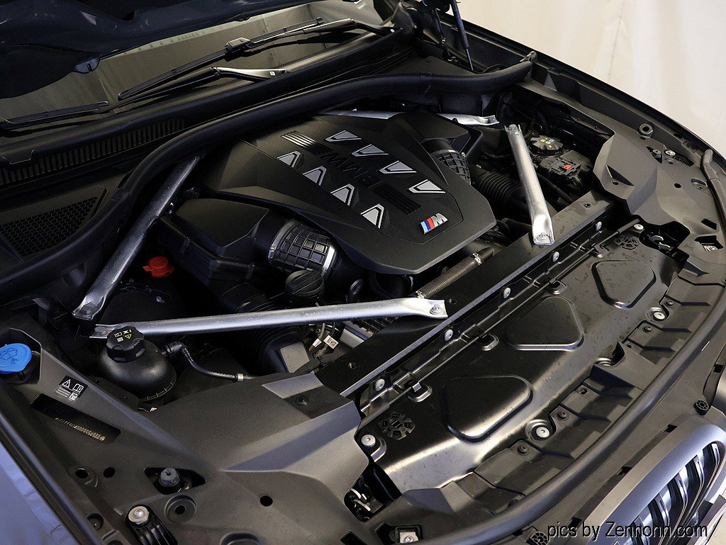 Certified 2024 BMW X7 M60i w/ Executive Package image 40