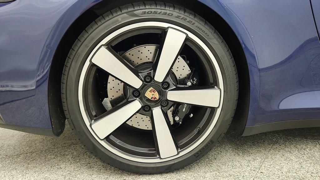 Used 2026 Porsche 911 Targa 4S AWD/4WD image 37