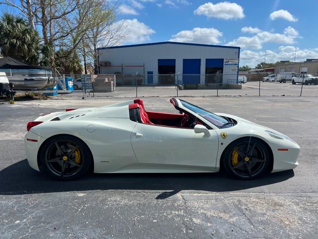 Used 2013 Ferrari 458 Spider image 87