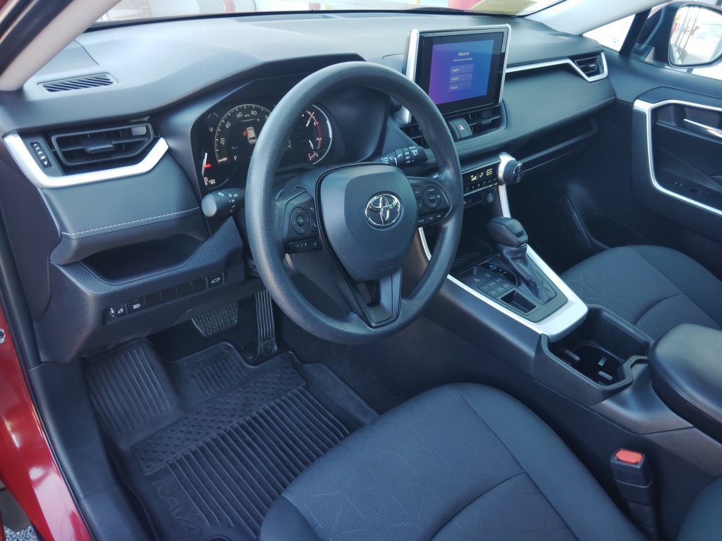 Certified 2024 Toyota RAV4 XLE w/ Convenience Package AWD/4WD image 17