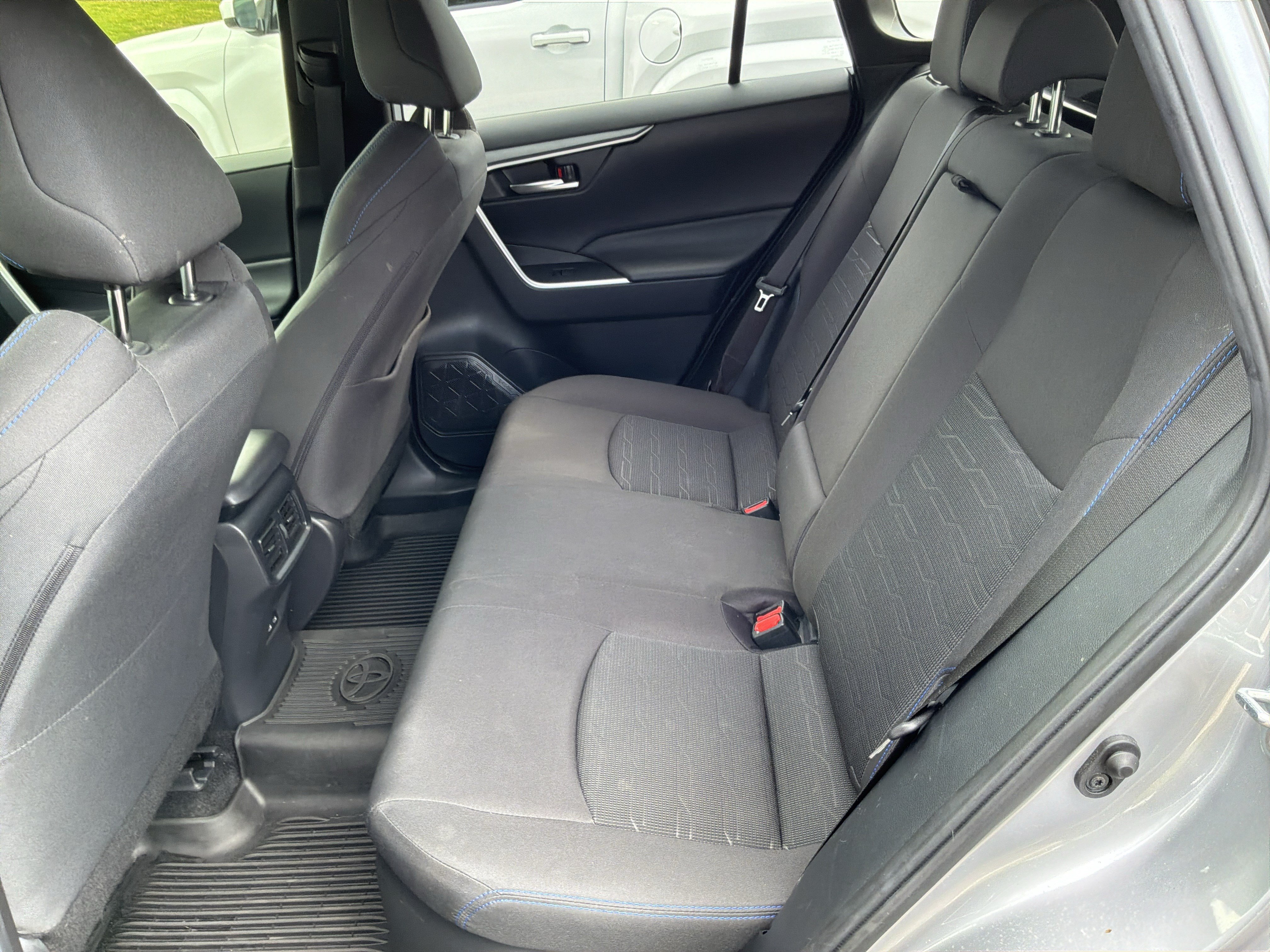 Used 2024 Toyota RAV4 SE w/ Weather Package AWD/4WD image 30
