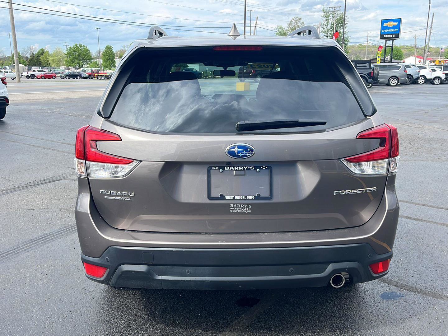 Used 2023 Subaru Forester Limited image 4