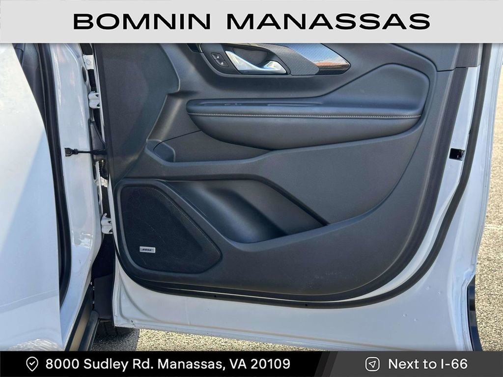 Certified 2022 GMC Terrain AT4 w/ Infotainment Package II image 8