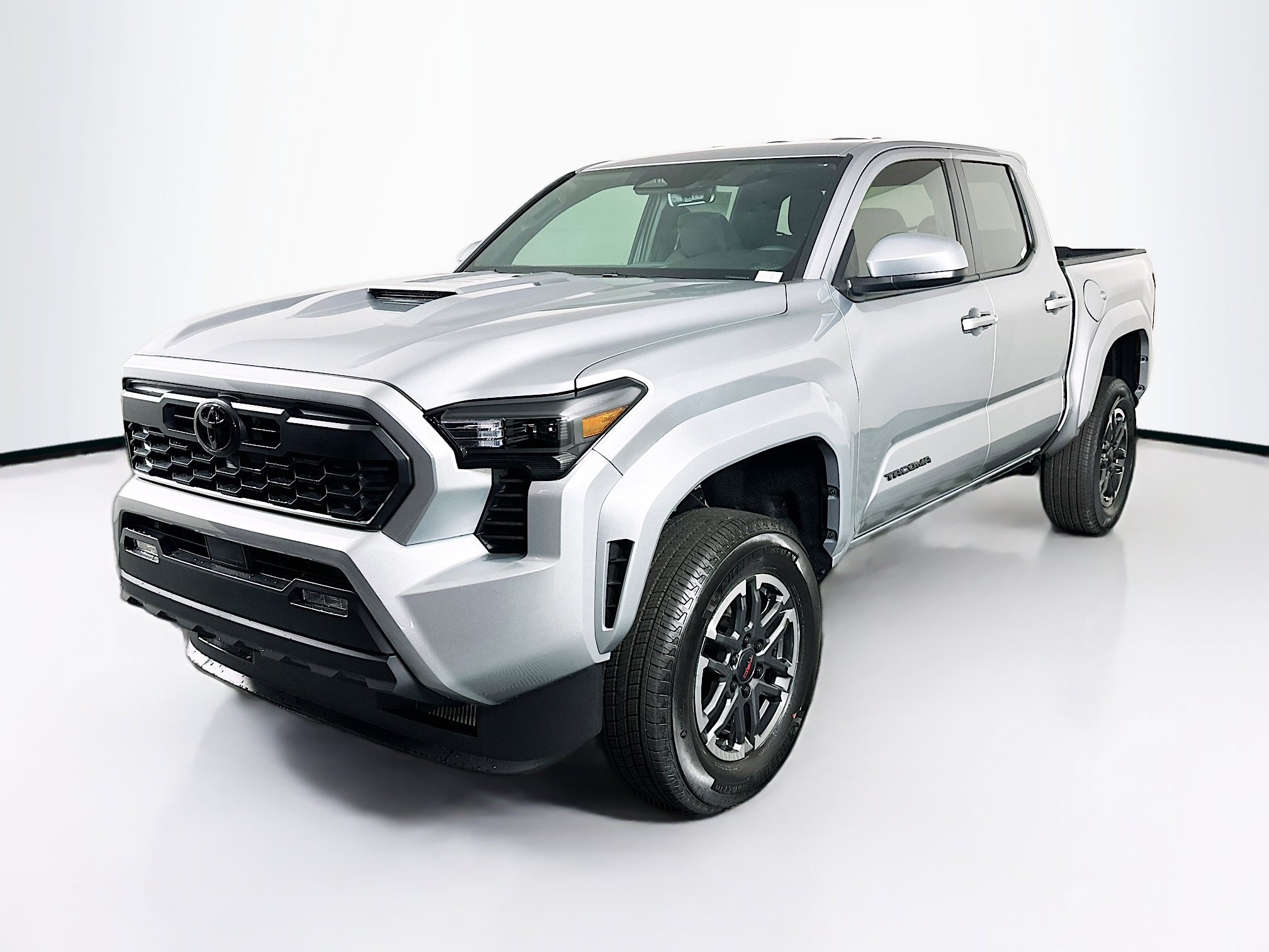 Used 2026 Toyota Tacoma TRD Sport AWD/4WD image 3