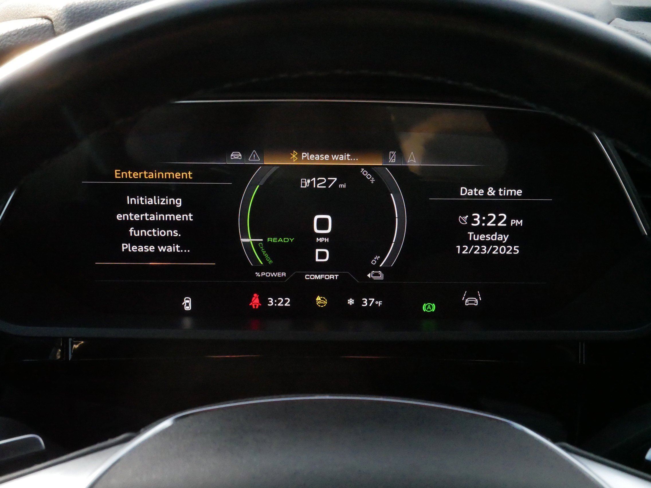 Used 2022 Audi e-tron Premium w/ Convenience Plus Package image 21