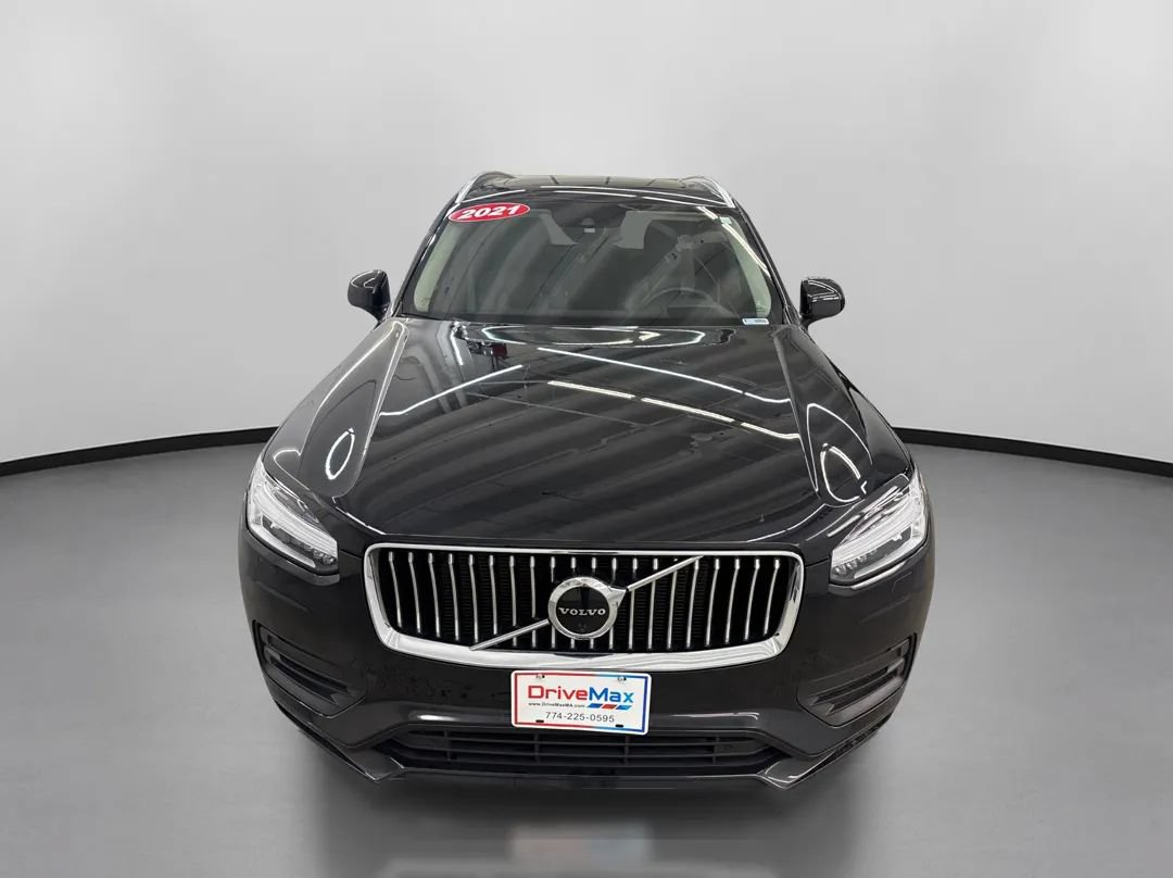 Used 2022 Volvo XC90 T6 Momentum w/ Advanced Package AWD/4WD image 2