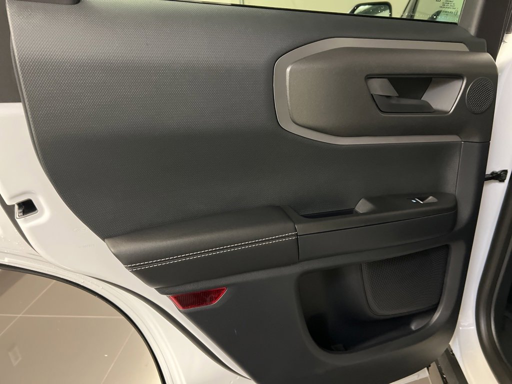 New 2025 Ford Bronco Sport Outer Banks w/ Outer Banks Tech Package+ image 33