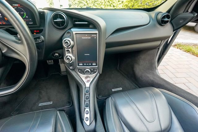 Used 2020 McLaren 720S Luxury image 68