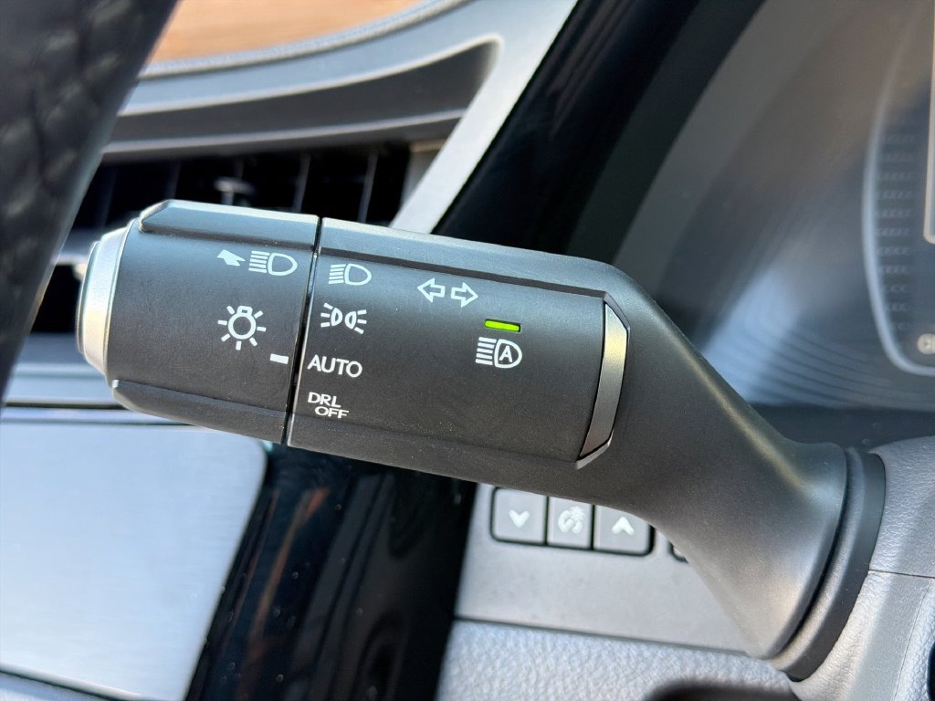 Certified 2024 Lexus ES 350 w/ Premium Package FWD image 28