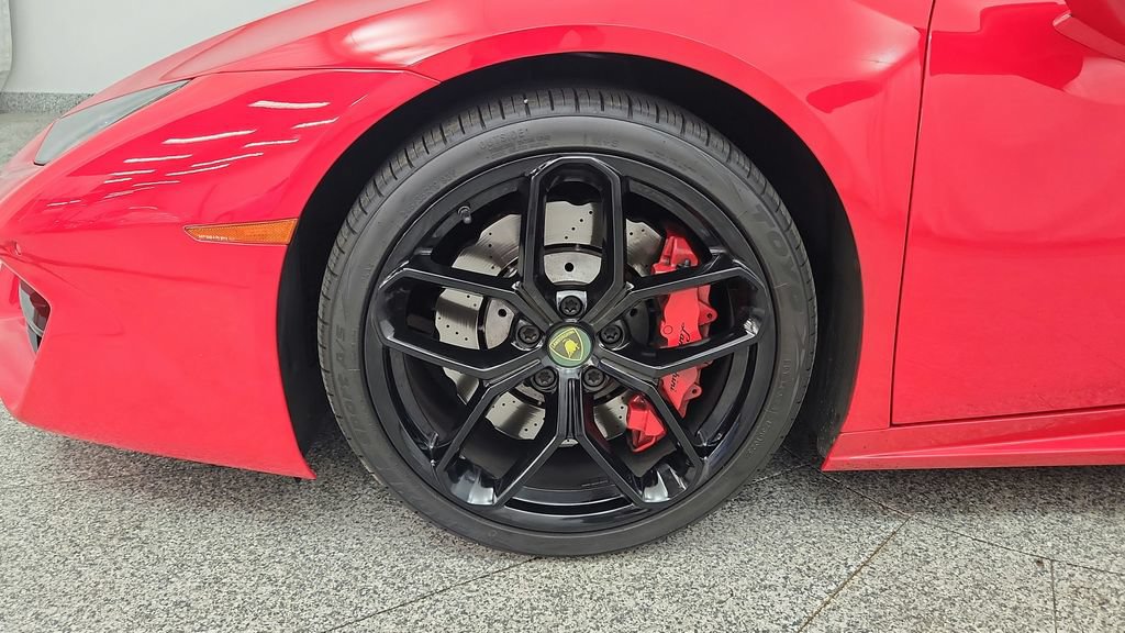 Used 2017 Lamborghini Huracan LP 580-2 RWD image 15