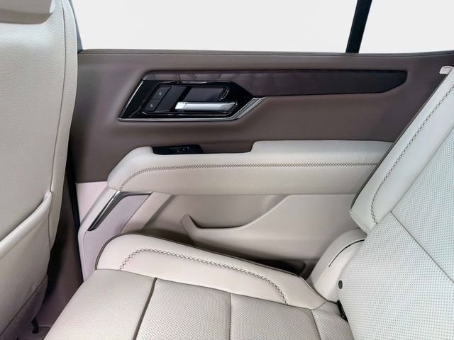 New 2026 GMC Yukon Denali w/ Denali Reserve Package image 14