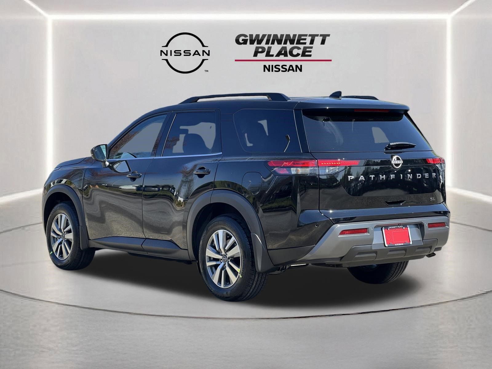 New 2026 Nissan Pathfinder SL FWD image 25