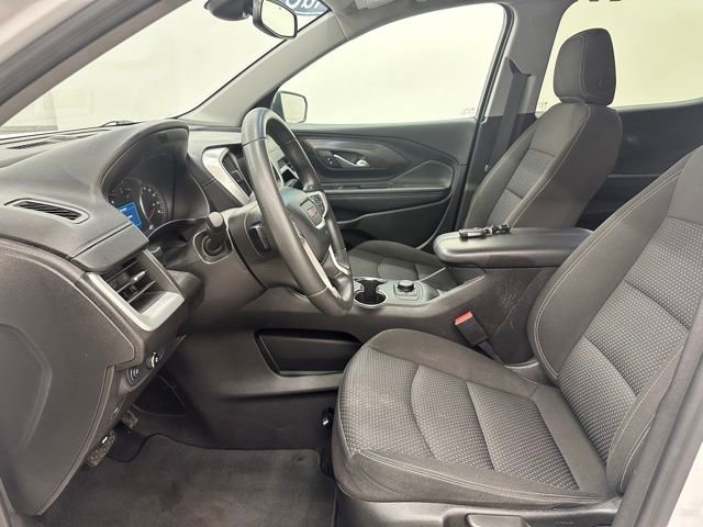 Used 2024 GMC Terrain SLE image 20