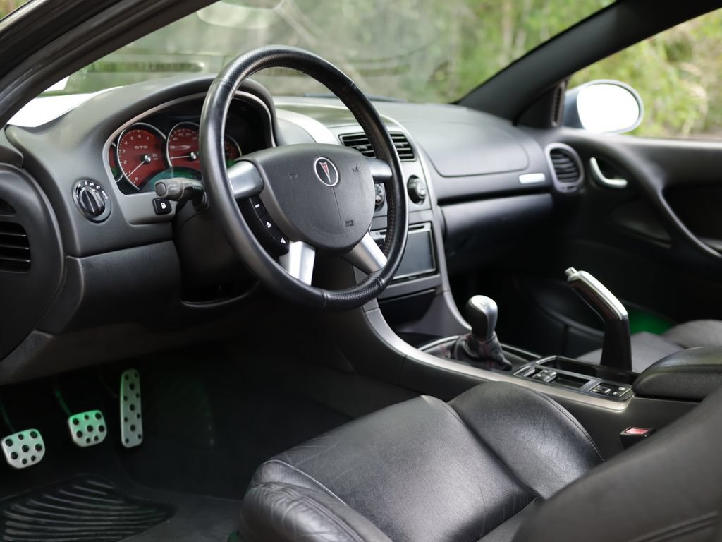 Used 2006 Pontiac GTO RWD image 9