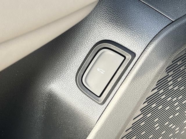 New 2026 GMC Terrain Elevation w/ Elevation Premium Package image 16