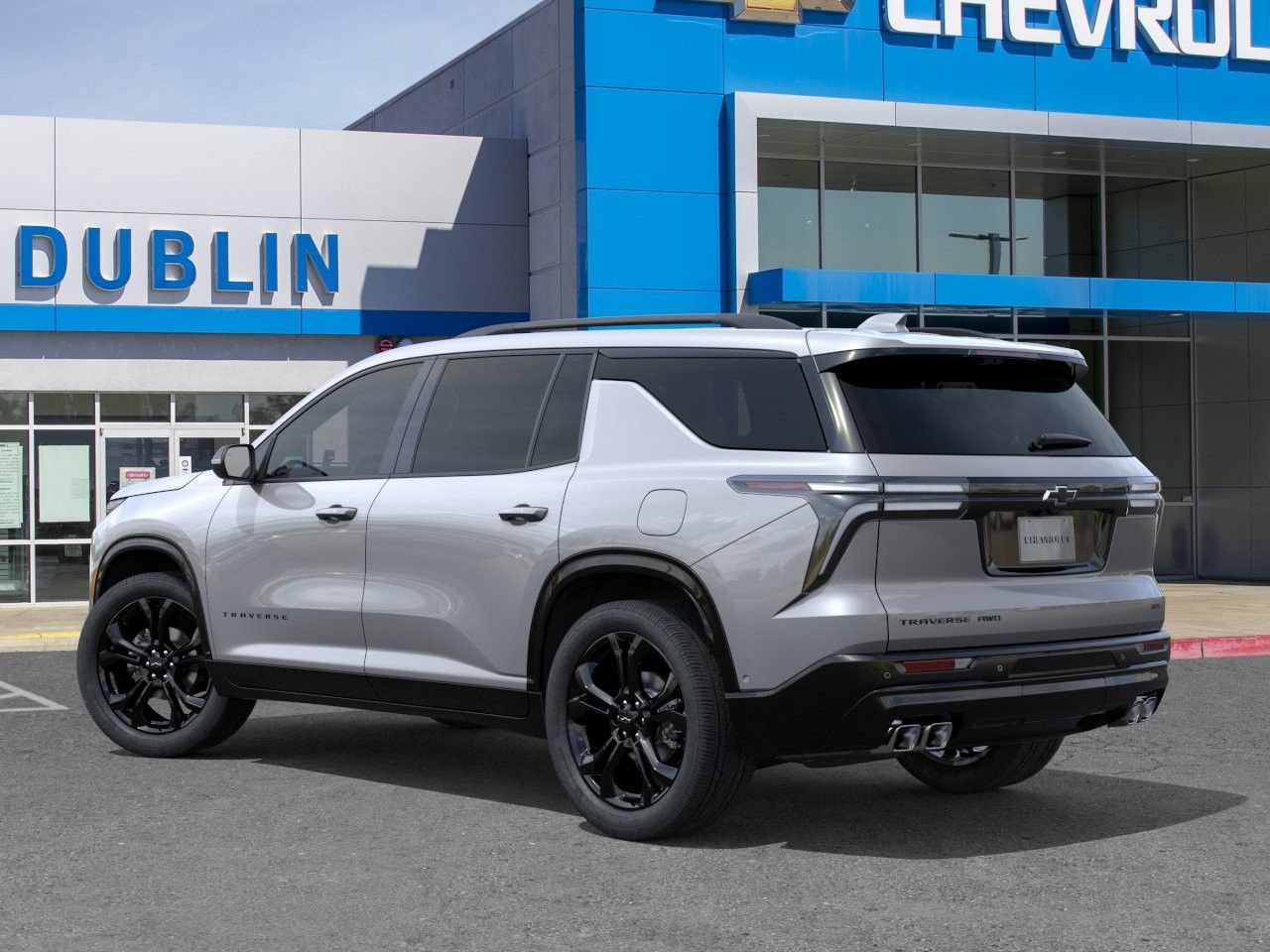 New 2027 Chevrolet Traverse RS w/ LPO, Floor Liner Package AWD/4WD image 4