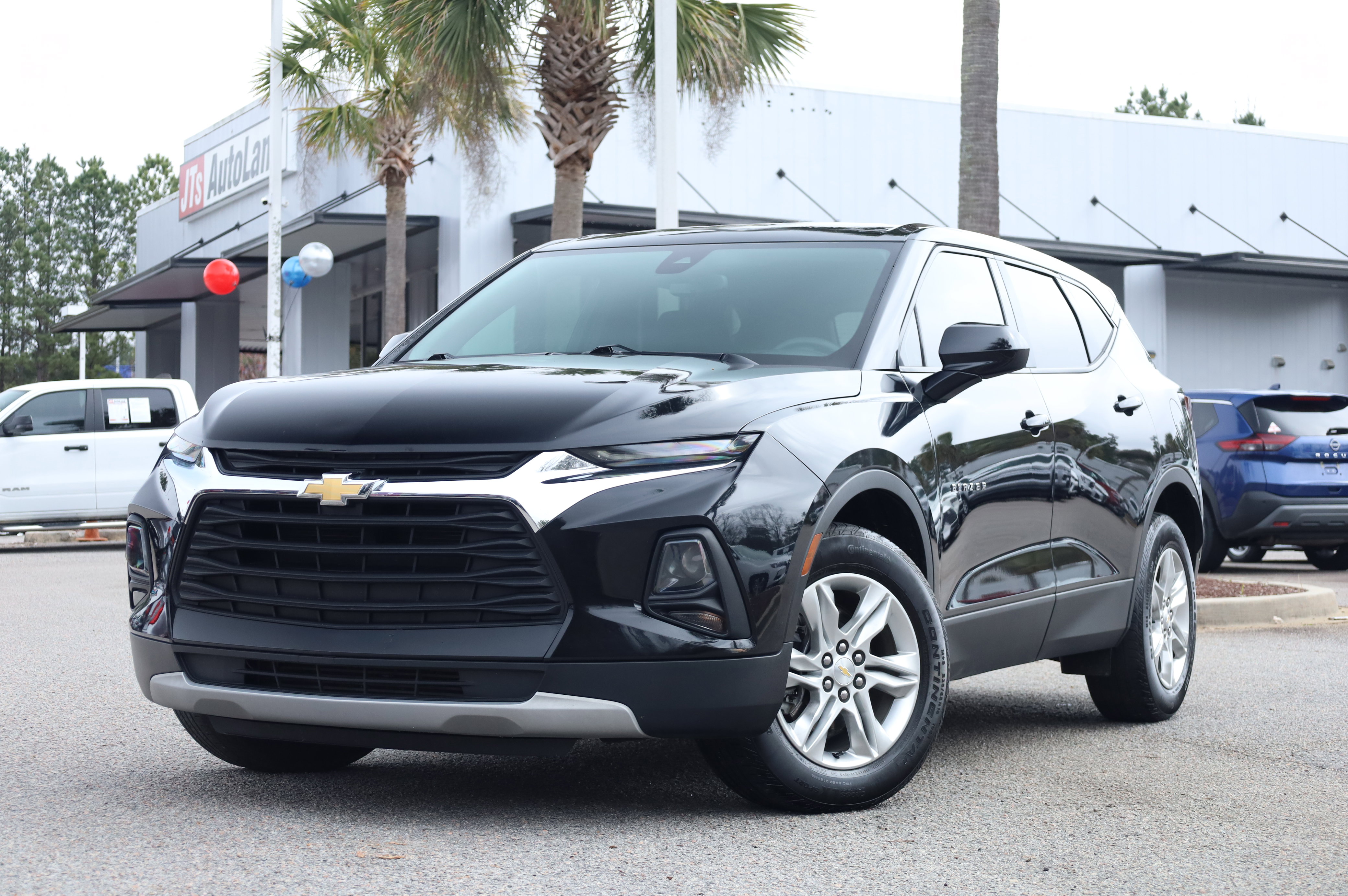 Used 2022 Chevrolet Blazer LT image 1