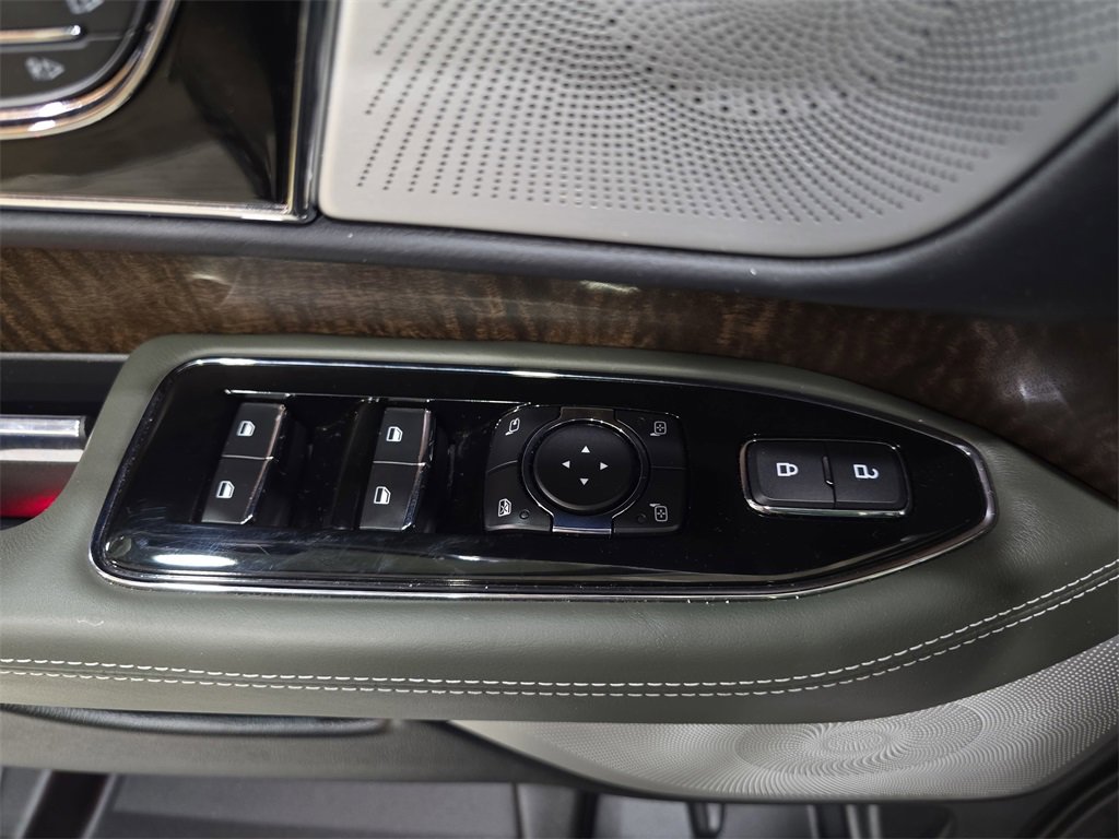 Used 2022 Lincoln Navigator Black Label image 29
