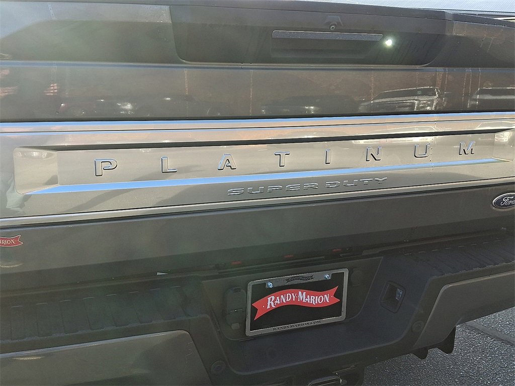 Used 2022 Ford F450 Platinum w/ FX4 Off-Road Package image 30