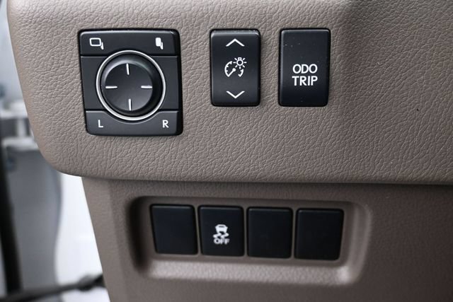 Used 2017 Lexus GX 460 w/ Navigation Package AWD/4WD image 26