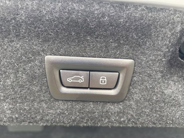 Used 2025 BMW 430i xDrive Coupe w/ M Sport Package image 8