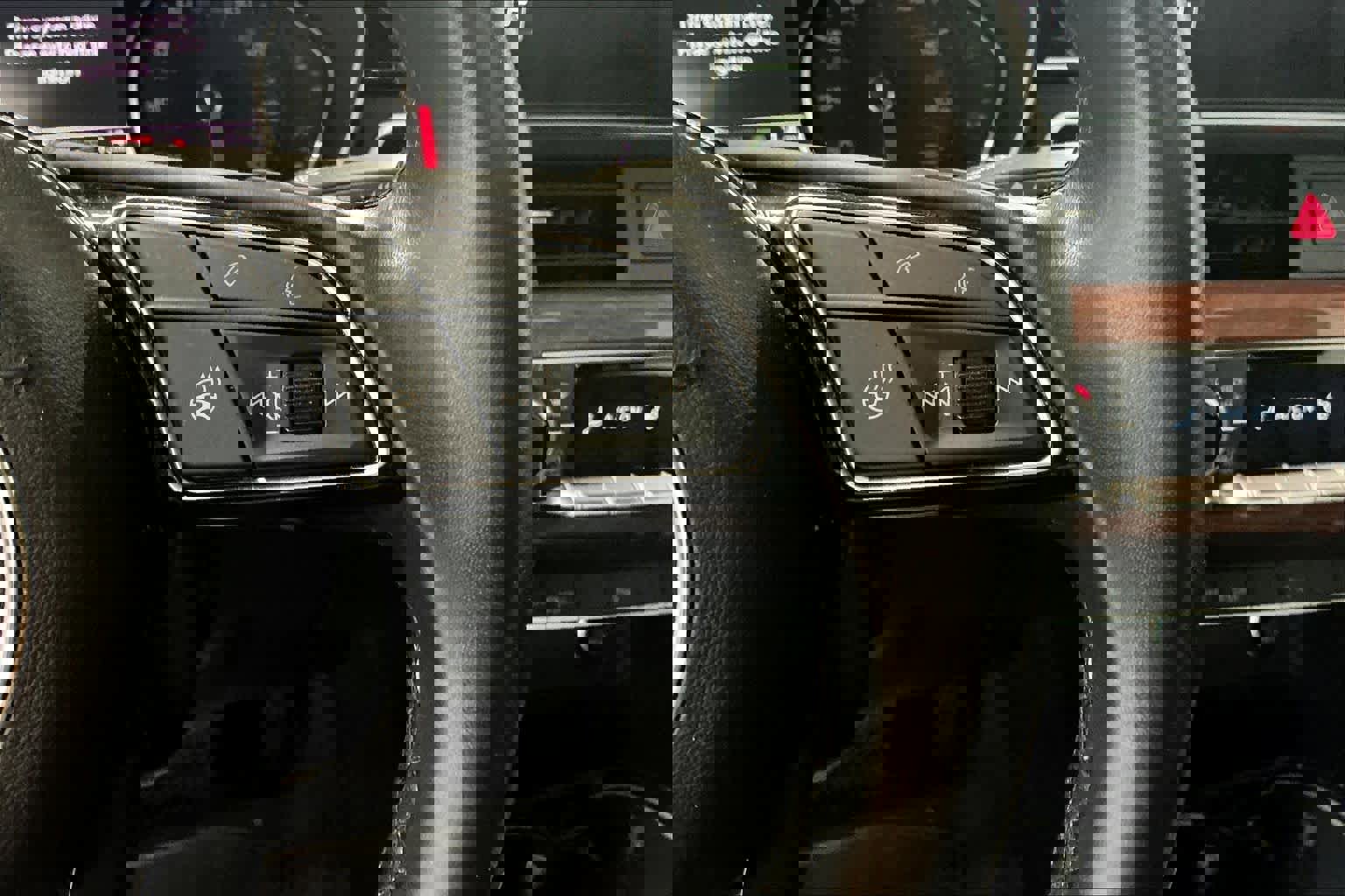 Used 2023 Audi A4 2.0T Premium w/ Convenience Package image 21