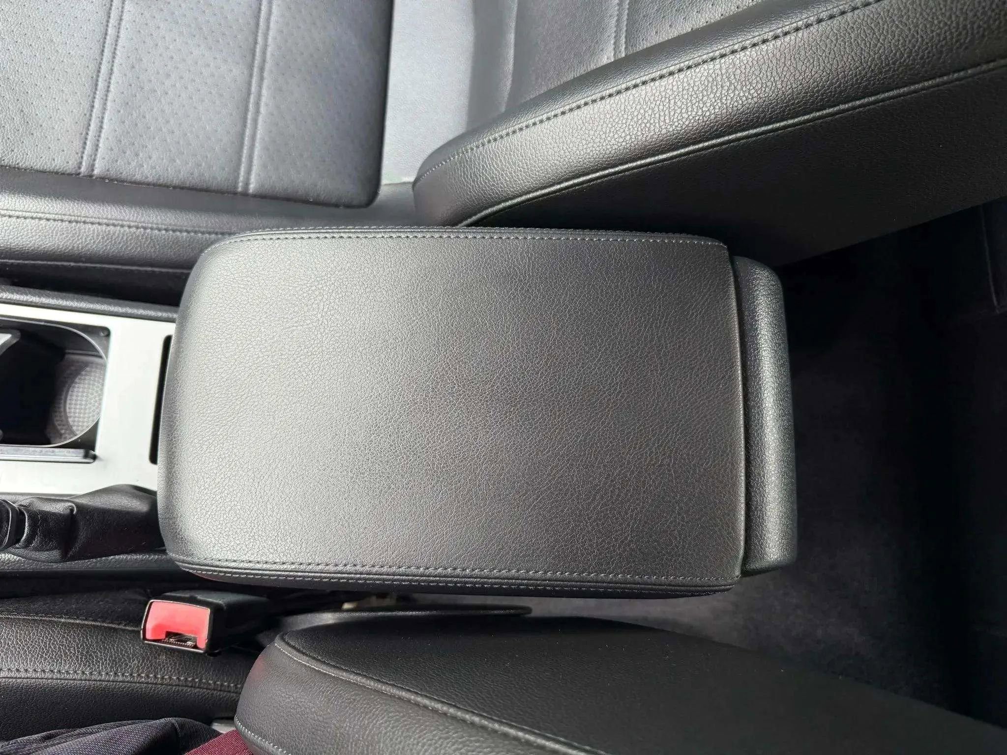 Used 2012 Volkswagen Passat TDI SE image 27