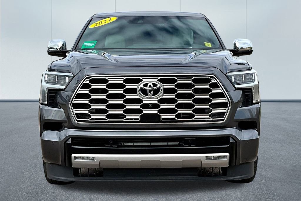Used 2024 Toyota Sequoia Capstone image 3