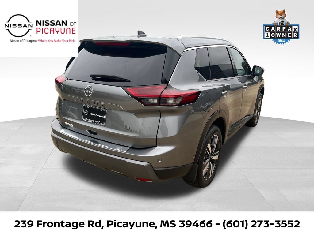 Certified 2025 Nissan Rogue SL w/ SL Premium Package FWD image 6