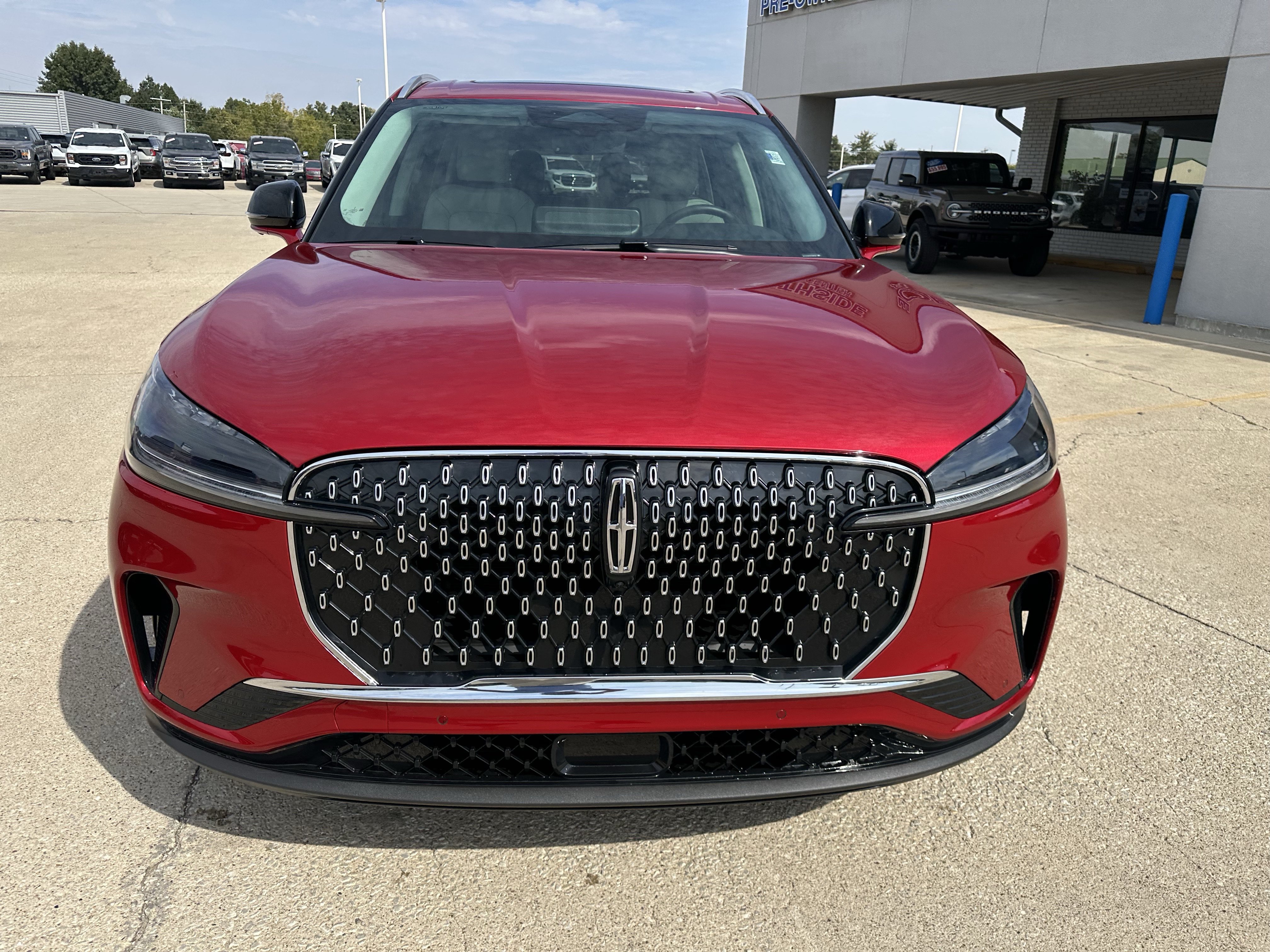 Used 2026 Lincoln Aviator 2WD image 13
