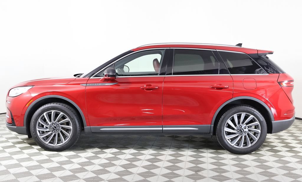 Used 2023 Lincoln Corsair Reserve w/ Equipment Group 201A image 2