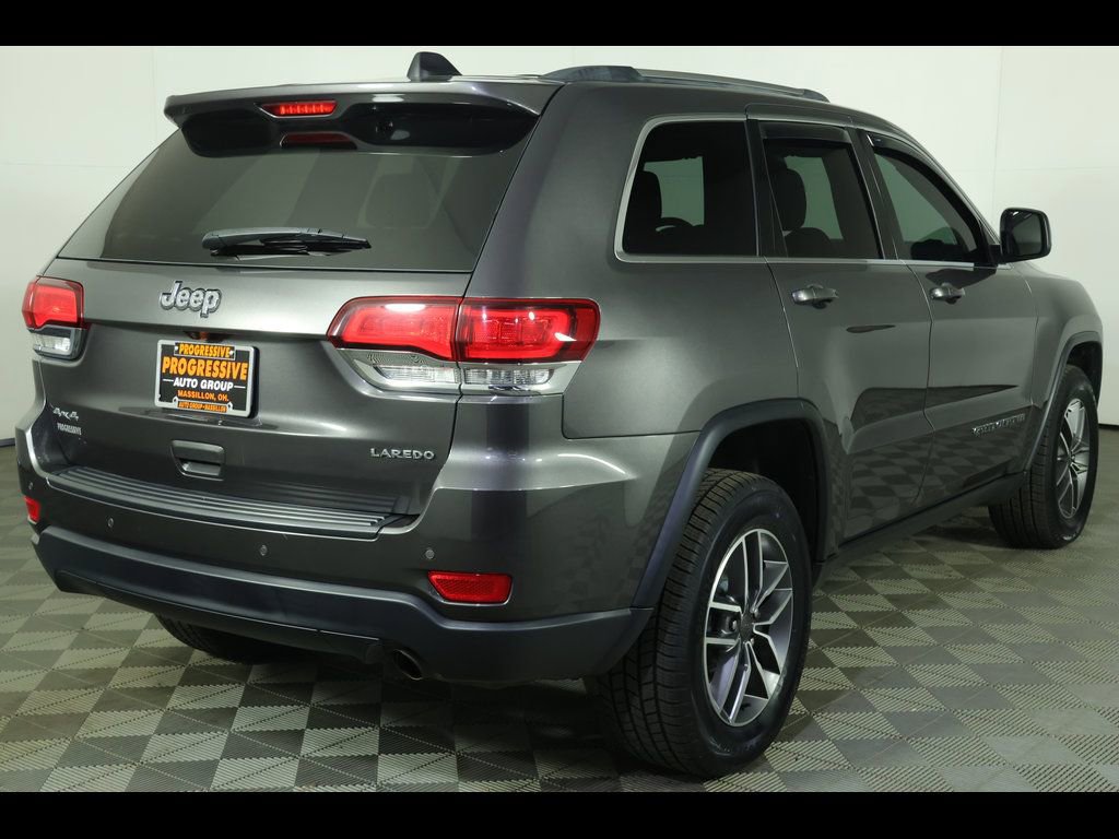 Used 2020 Jeep Grand Cherokee Laredo w/ 18" Wheel & 8.4" Radio Group image 9