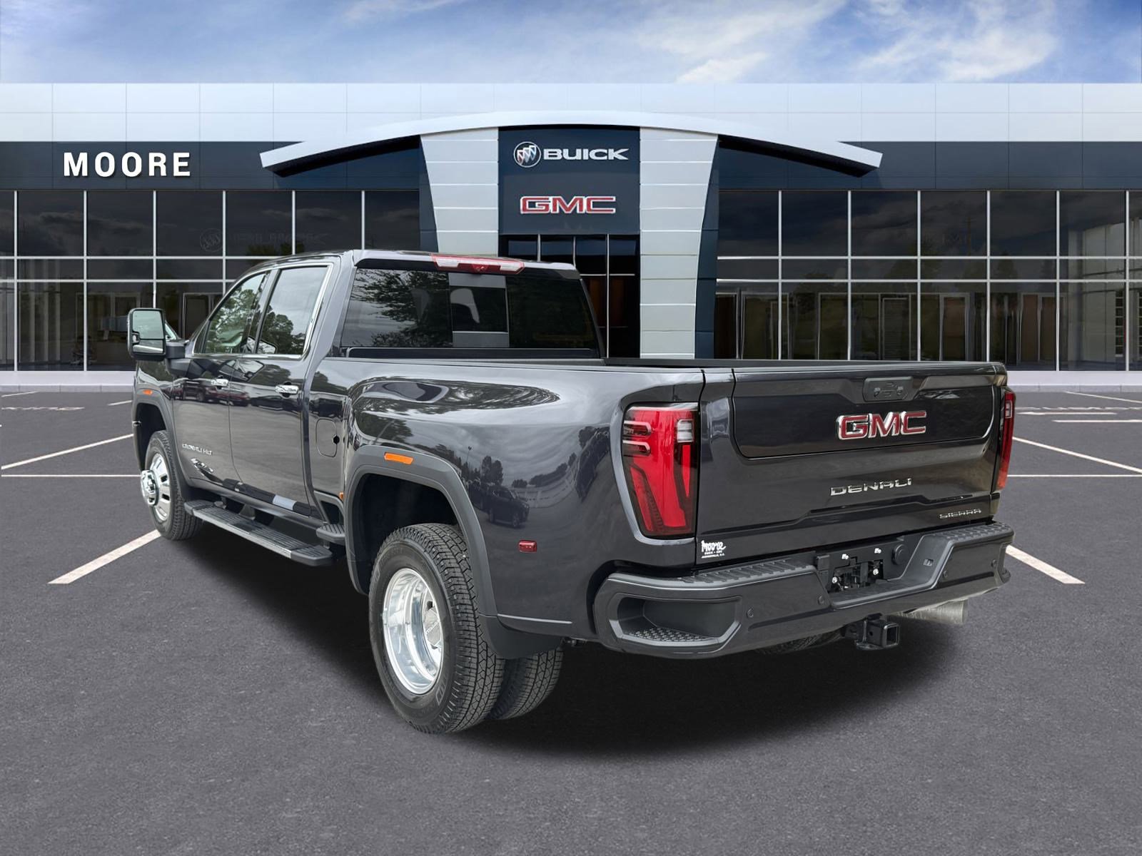 New 2026 GMC Sierra 3500 Denali w/ Denali Reserve Package AWD/4WD image 7