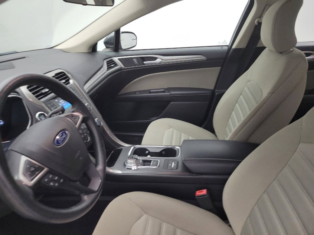 Used 2018 Ford Fusion S image 17