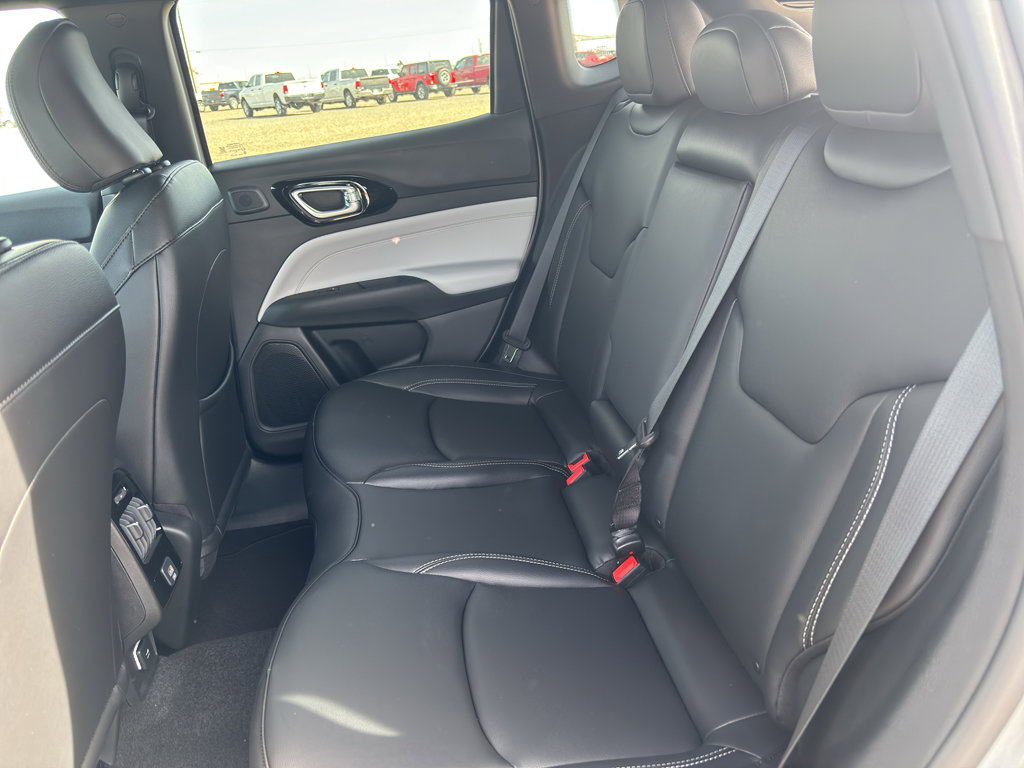 New 2026 Jeep Compass Limited image 10
