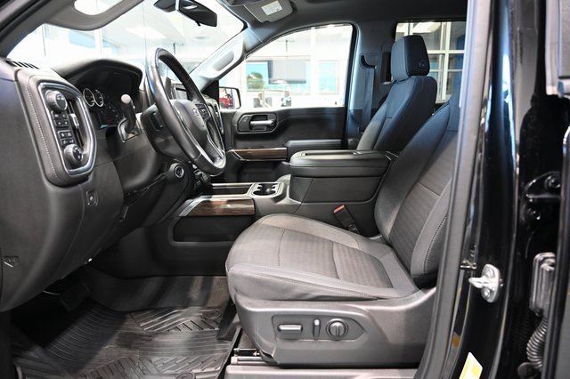 Used 2021 Chevrolet Silverado 1500 RST image 10