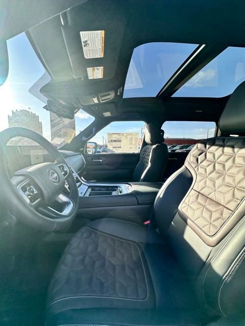 New 2026 Nissan Armada Platinum AWD/4WD image 24