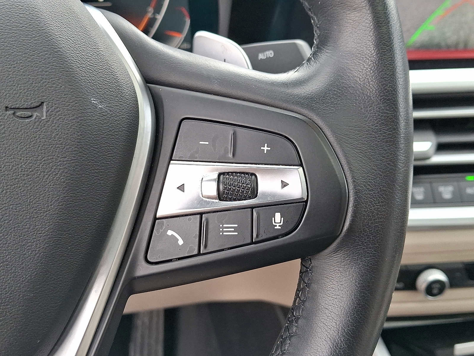 Used 2020 BMW 330i xDrive Sedan w/ Convenience Package image 23