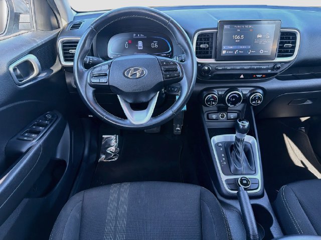 Used 2023 Hyundai Venue SEL FWD image 21