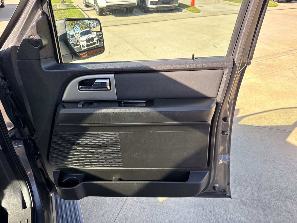 Used 2012 Ford Expedition EL Limited image 15
