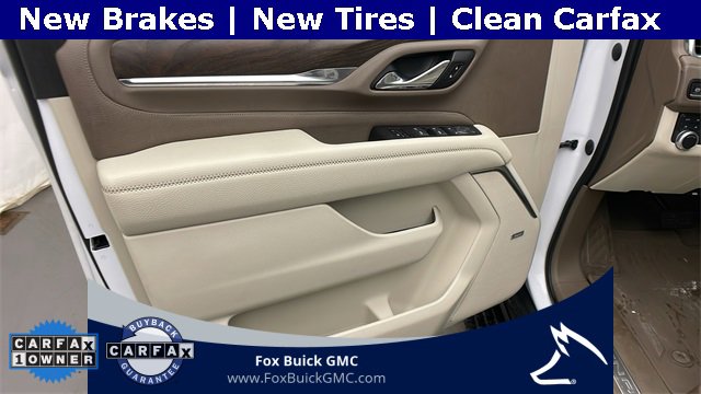 Used 2021 GMC Yukon XL Denali w/ Denali Premium Package image 8
