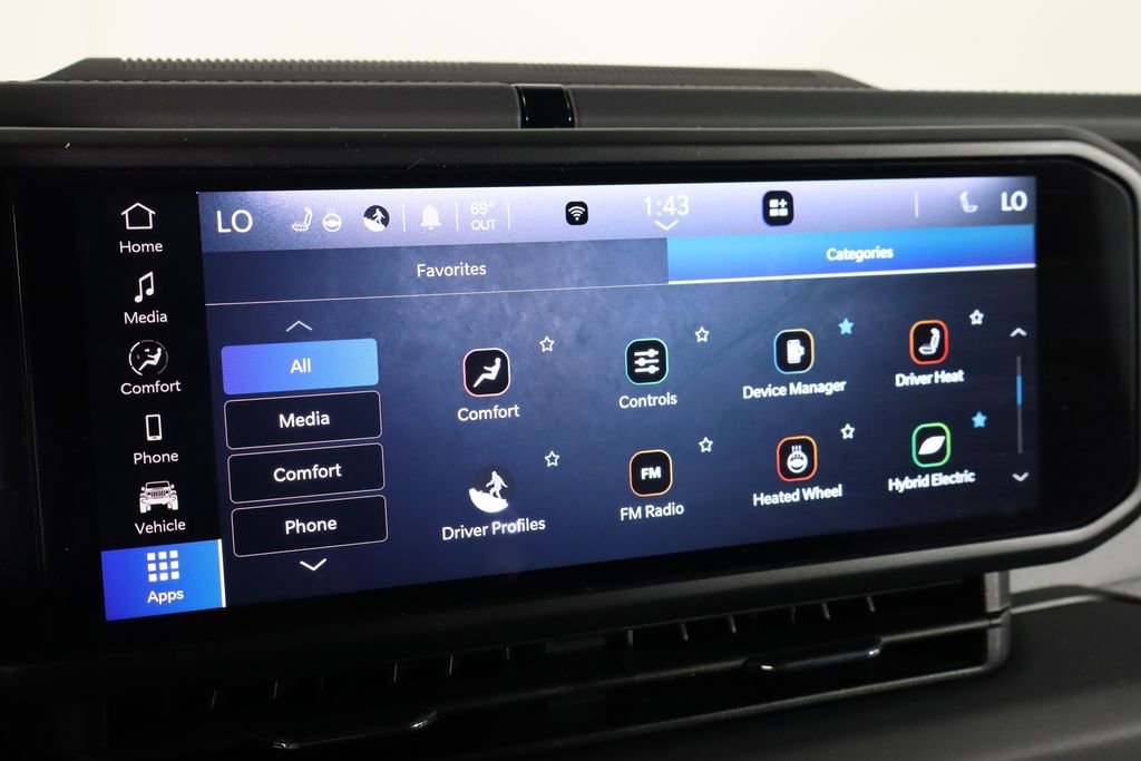 Used 2025 Jeep Wrangler Unlimited Sahara image 35