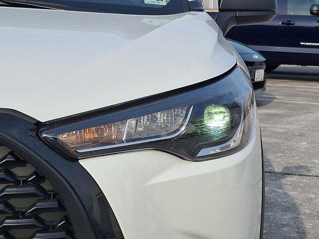 Certified 2024 Toyota Corolla Cross L image 9