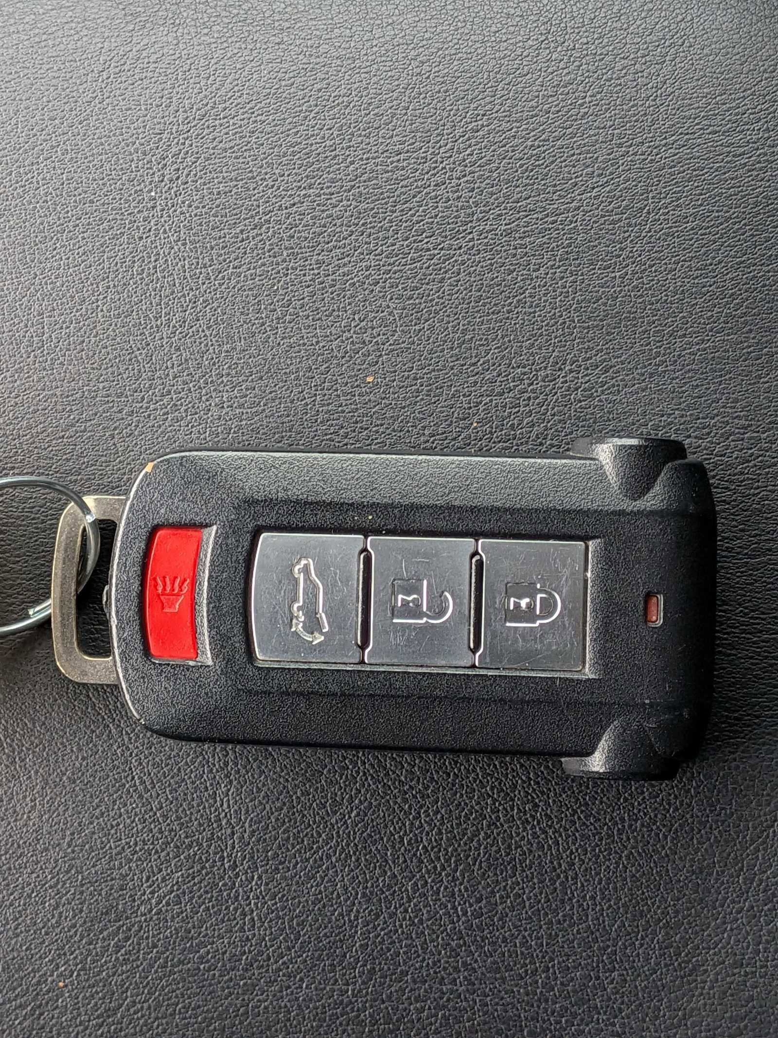 Used 2018 Mitsubishi Outlander SEL image 28