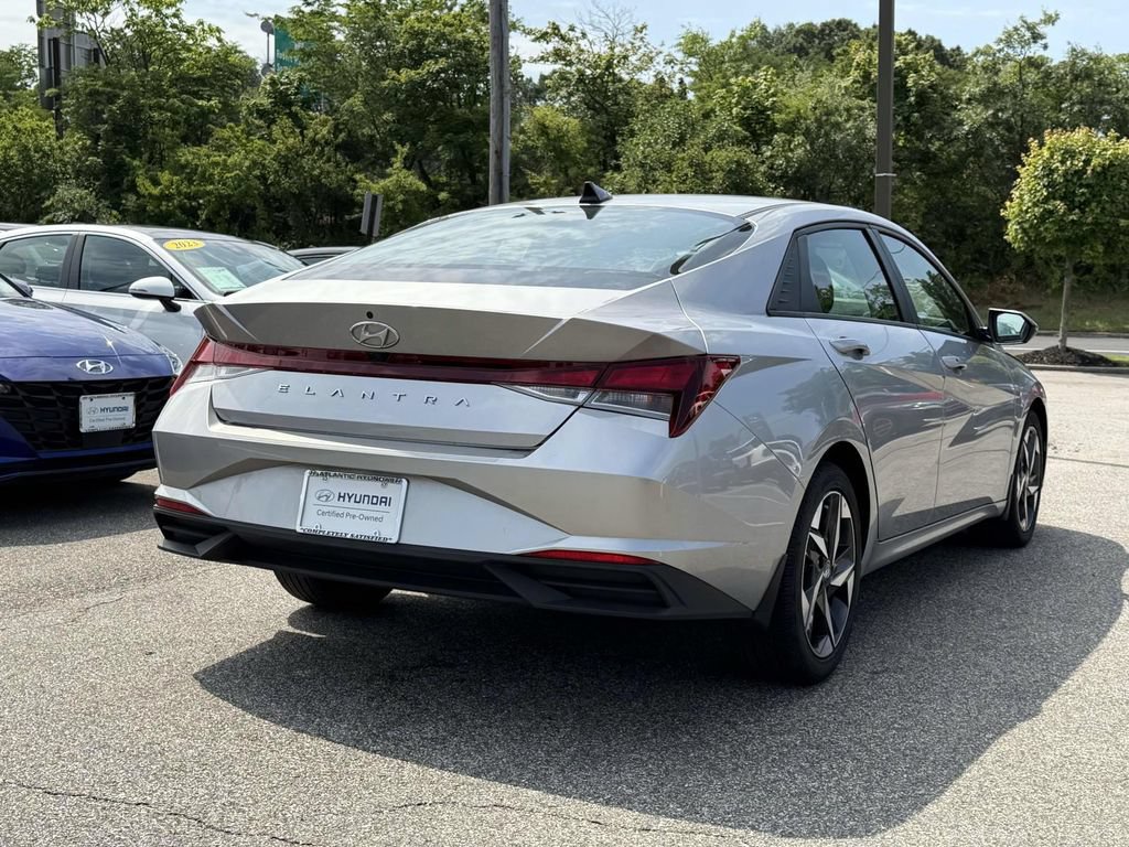 Certified 2023 Hyundai Elantra SEL w/ Convenience Package FWD image 6
