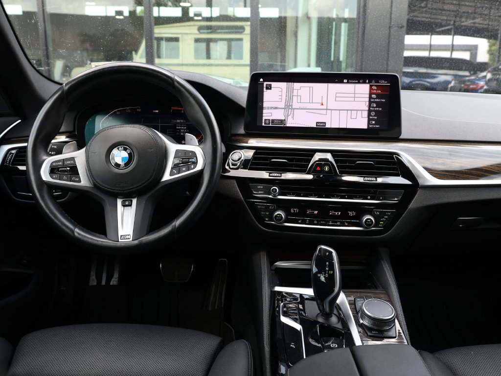 Used 2023 BMW 530i xDrive w/ M Sport Package AWD/4WD image 25