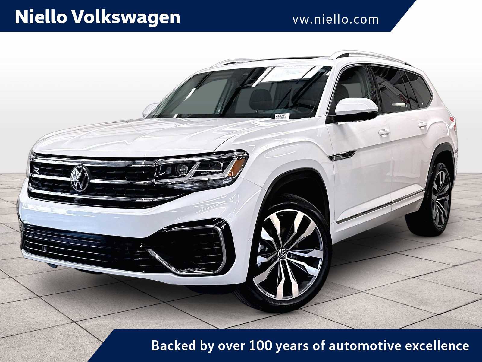 Used 2023 Volkswagen Atlas SEL Premium AWD/4WD image 1